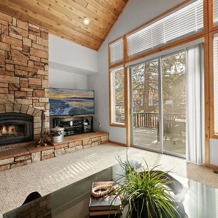 New Serenity Lodge Base Of Snow Summit Hot Tub 빅 베어 레이크 외부 사진